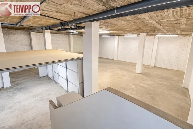 ¡327 m2 de espacio para impulsar tu negocio por sólo 750 €/mes! — 11