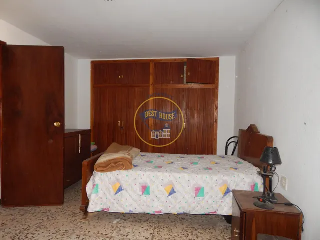 OPORTUNIDAD AMPLIA VIVIENDA A LA VENTA EN COCENTAINA (ALICANTE) — 18