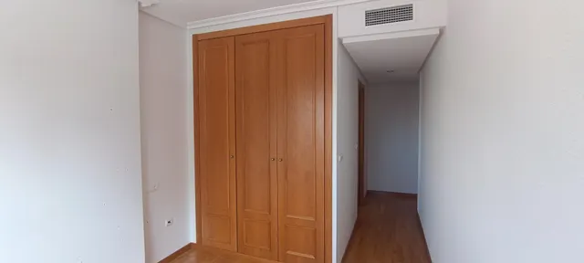 Oportunidad con TERRAZA en Juan Carlos I — 41