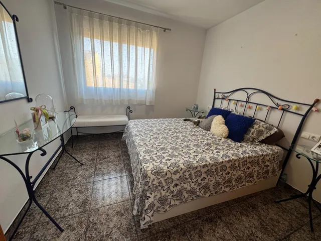 ENCANTADOR CHALET CON PARCELA A ESCASOS METROS DEL MAR — 26
