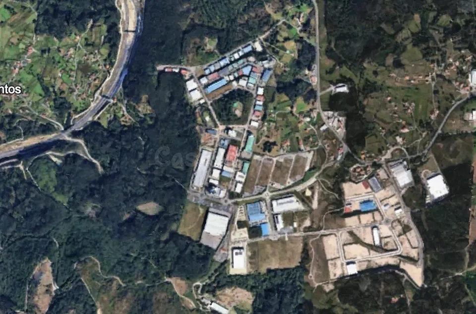 SOLAR DE USO INDUSTRIAL EN POLÍGONO INDUSTRIAL O CAMPIÑO, PONTEVEDRA