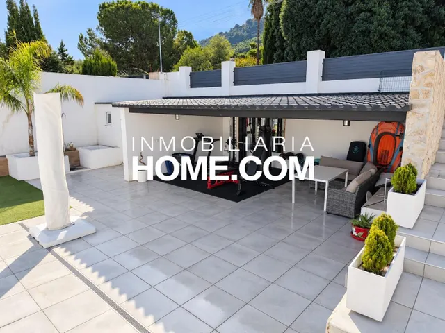 Chalet independiente de diseño moderno con 5 dormitorios, piscina, gran parcela y vistas despejadas en Pinos de Alhaurín — 19