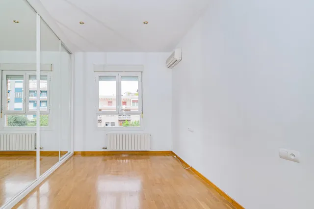 Piso 3 habitaciones 125m² en alquiler - Constitucion — 15