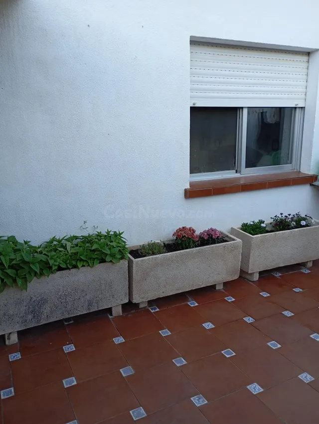 Piso en venta en Calle Santa Rosa-- — 2