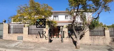 ¡OPORTUNIDAD EN EL BRILLANTE! Ubicación de lujo y una casa c
