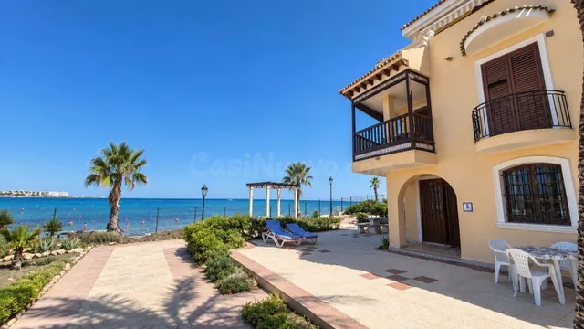 Apartamento con Licencia turistica en primera linea del mar, La Zenia — 5