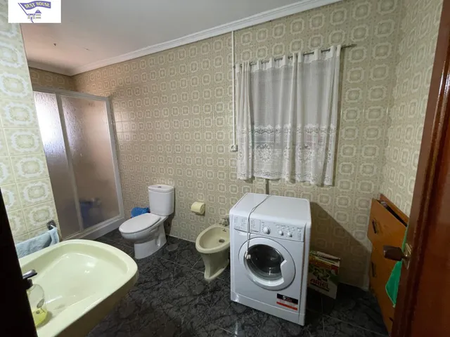Amplia Casa de Pueblo en Aguas Nuevas con Potencial Único — 31