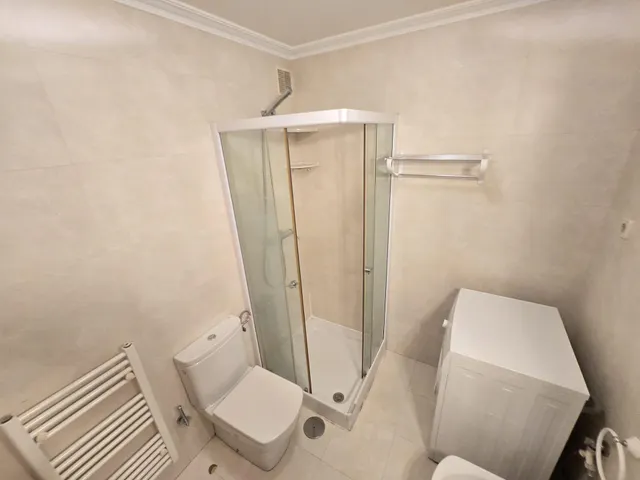 VIVIENDA IMPECABLE CON GARAJE Y BODEGA — 22