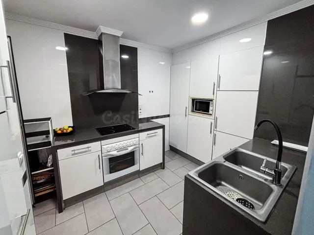 AMPLIA VIVIENDA LISTA PARA ENTRAR A VIVIR - foto 3