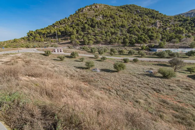 VENTA DE SOLAR URBANO EN URBANIZACION LOS CARACOLILLOS EN NIVAR CON UNA ESPECTACULAR ubicación — 22