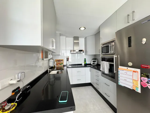 Exclusivo chalet adosado con parcela privada, terraza y piscina en masías – Moncada — 16