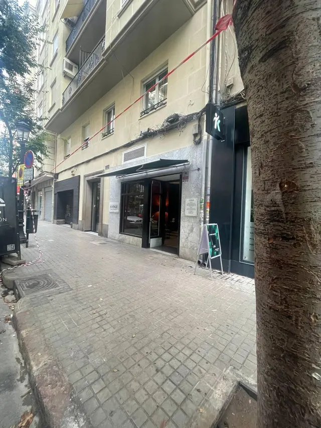 Negocio 1 habitación 125m² en alquiler - Gran Vía — 13