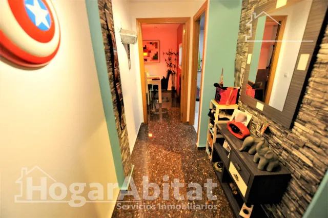 AMPLIO Y ACOGEDOR CON GARAJE Y TRASTERO — 27