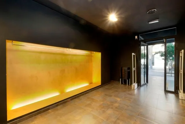 LOCAL EN PUERTA REAL-RECOGIDAS (PLAZA CAMPOVERDE) — 33