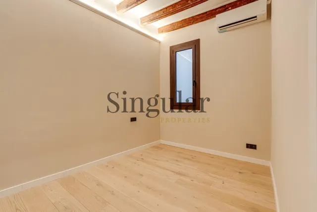 Piso reformado en el corazón del Barrio Gótico de Barcelona — 20