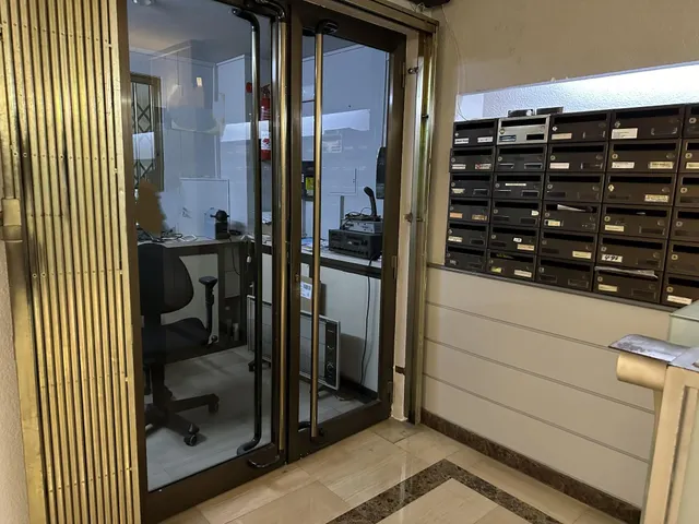 Se vende oficina en Eixample / Nova Esquerra (Barcelona). — 14