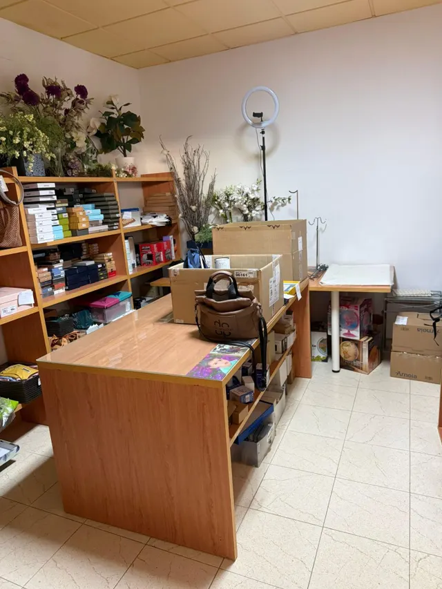 Local comercial con gran potencial en excelente ubicación en Deltebre — 12