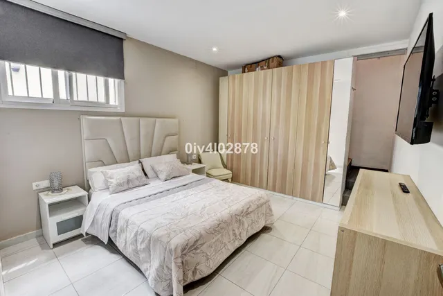 Adosado 6 habitaciones 242m² en venta - Centro — 46