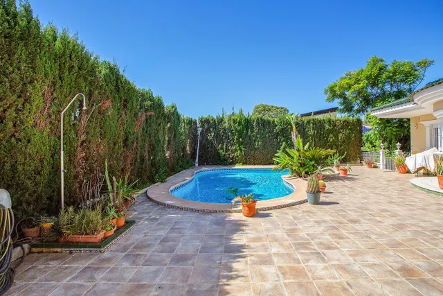 Oportunidad villa de lujo con mas de 500m2 de vivienda — 3