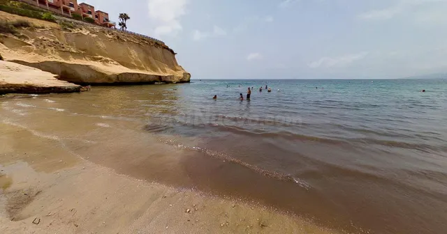 PISO EN TERREROS, 3 DORM., PRÓXIMO CALA INVENCIBLE Y TIA ANT - foto 2