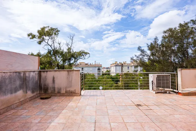 ATICO PARA REFORMAR CON GRAN TERRAZA A 200M DEL MAR — 14