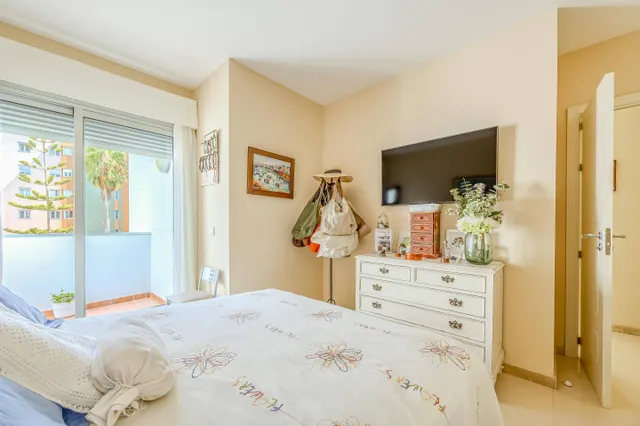 Ático de 3 dormitorios con 2 terrazas y vistas al Parque Juan Pablo II – 7 Palmas — 33