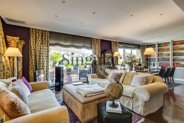 Ático dúplex con piscina privada y espectaculares terrazas junto al parque de Monterols — 22