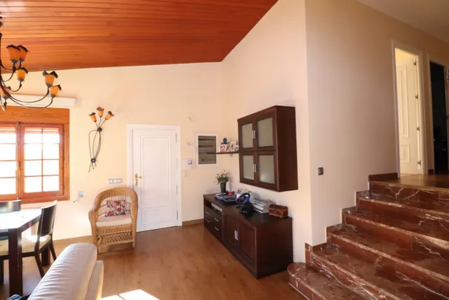 Impresionante chalet de lujo en Salinetas. — 22