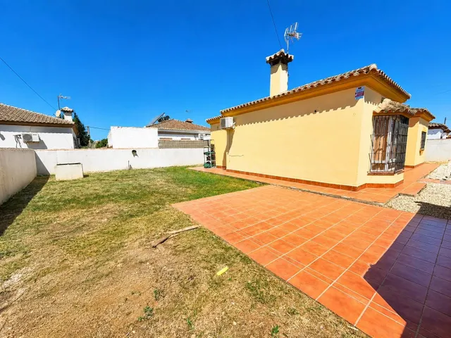 Chalet con encanto y amplios espacios en Pago del Humo — 9