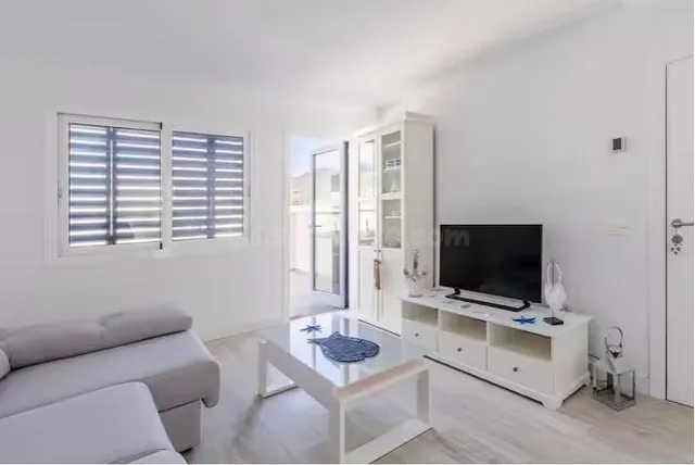 ¡EXCLUSIVO APARTAMENTO EN ALQUILER EN PUERTITO DE GÜÍMAR! - foto 2