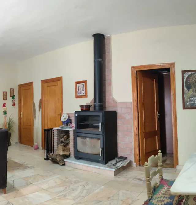 CASA EN FINES ( ALMERIA ) DE 4 habitaciones CON TERRENO Y PISCINA. — 11