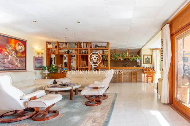 Exclusiva casa en venta en Cala Canyellas en Lloret de Mar — 7