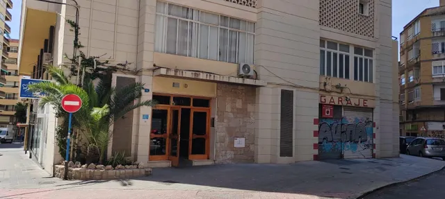 SE VENDE PISO / REFORMADO / CENTRICO / LUMINOSO / LISTO PARA VIVIR — 4