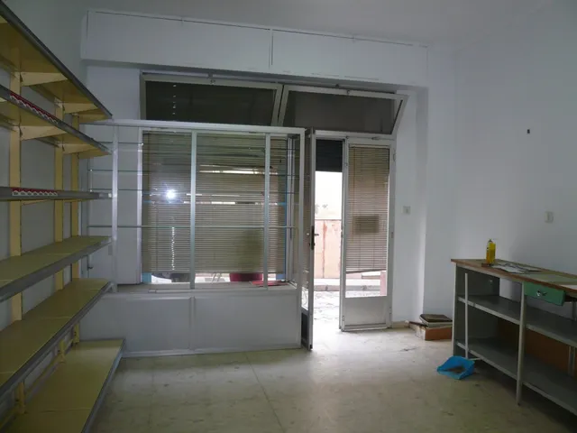 Venta de local comercial en zona Plaza de San Sebastián — 5