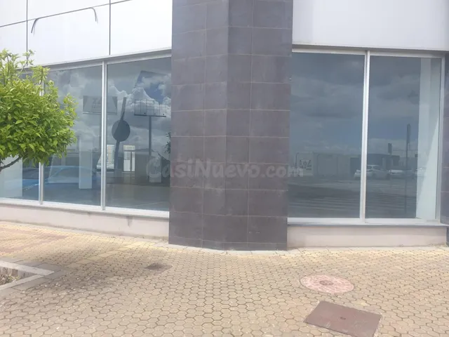 Oportunidad estratégica: Magnífica nave comercial a estrenar - foto 2