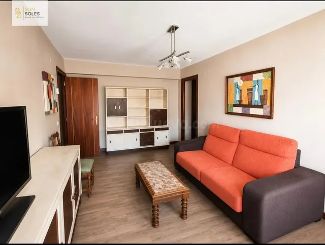 ESTUPENDA VIVIENDA JUNTO A LAS UNIVERSIDADES Y LAS PLAYAS DE - foto 4