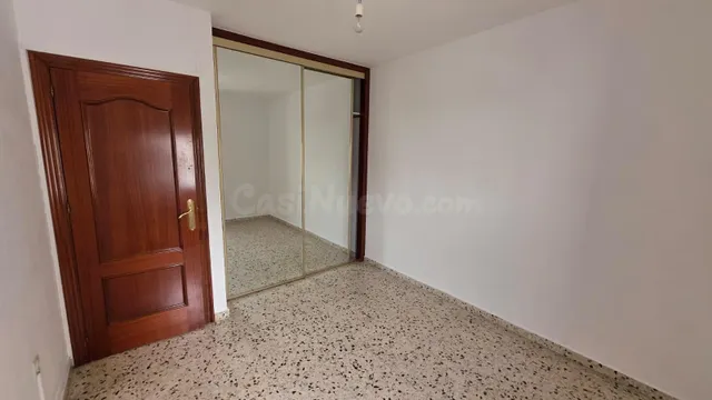 Piso en pleno centro de Alcalá - foto 5