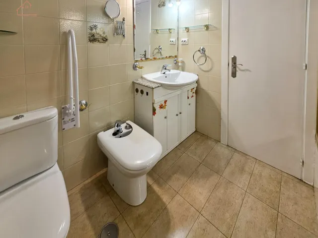 Amplia vivienda de 3 dormitorios en Fuenlabrada — 34