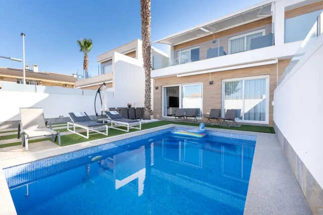Villa 3 habitaciones 111m² en venta - El salero — 38