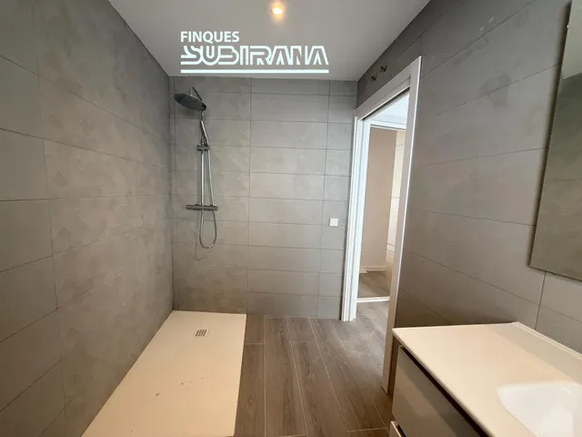 DÚPLEX EN VENDA A IGUALADA - ESTACIÓ VELLA + 2 TERRASSES 17 i 18m2 — 17