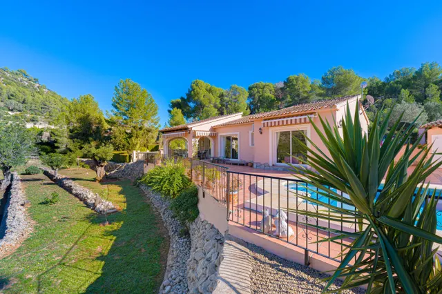 Finca Valleverde. Encantadora villa de una sola planta en venta en Llíber con una gran parcela. — 7
