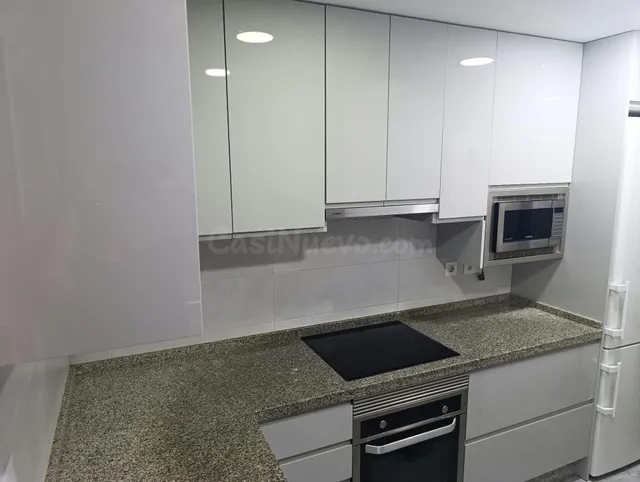 Luz, amplitud y comodidad en una de las mejores zonas de Fát