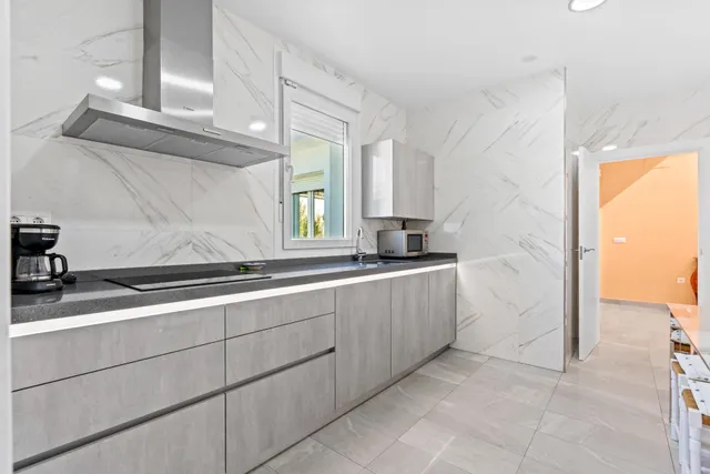 EXCLUSIVO CHALET INDEPENDIENTE DE UNA SOLA PLANTA EN EL VENTORRILLO – CÚLLAR VEGA — 23