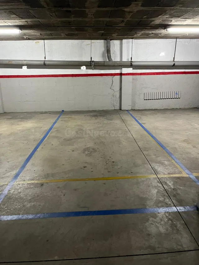 Se alquila plaza de aparcamiento en Capellades, situadas en  - foto 2