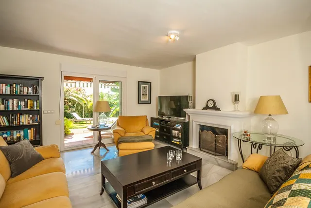 Chalet 4 habitaciones 388m² en venta - Marbella — 8