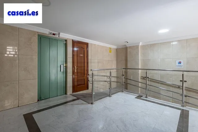 Piso reformado junto avenida cadiz — 31