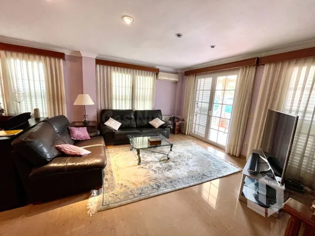 Espacioso y único chalet en venta en playa de Sagunto - foto 2