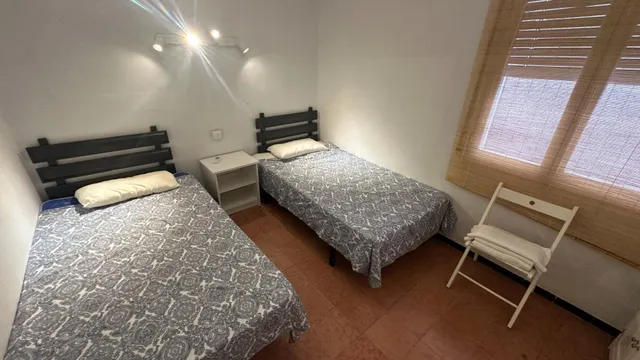 HOSTAL EN 1º LINEA DE MAR — 17
