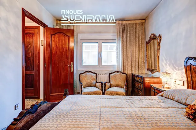 Pis en venda a Igualada - poble sec — 17