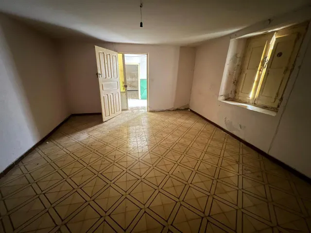 CASA PARA REFORMAR EN CASTILFALE.-GONDONCILLO — 2